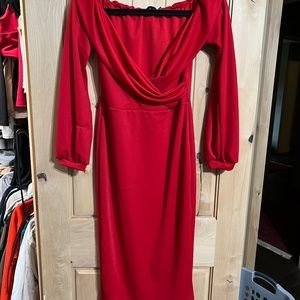 Pretty little thing off shoulder v neck dress